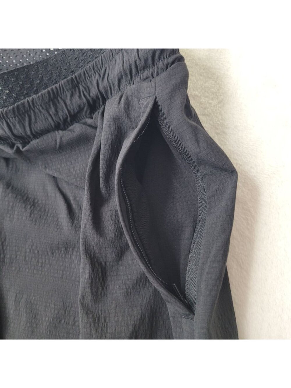Athleta Women's Black Crest Skort Size 4 - Picture 5 of 10